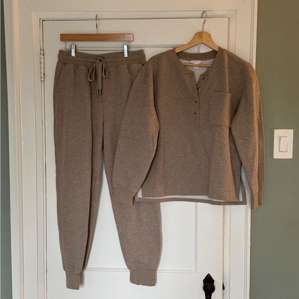 Jillian Harris x Joe Fresh | Taupe Matching Set - Cozy Henley Top and Joggers